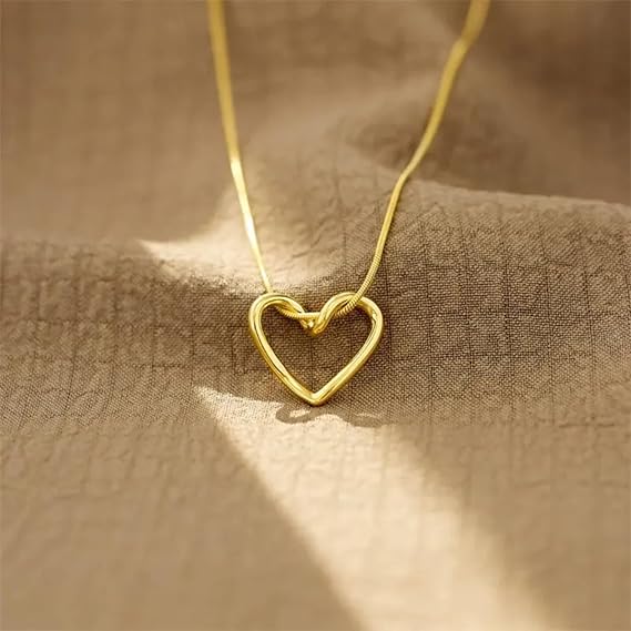 Dainty Heart Snake Chain Necklace NCK-009