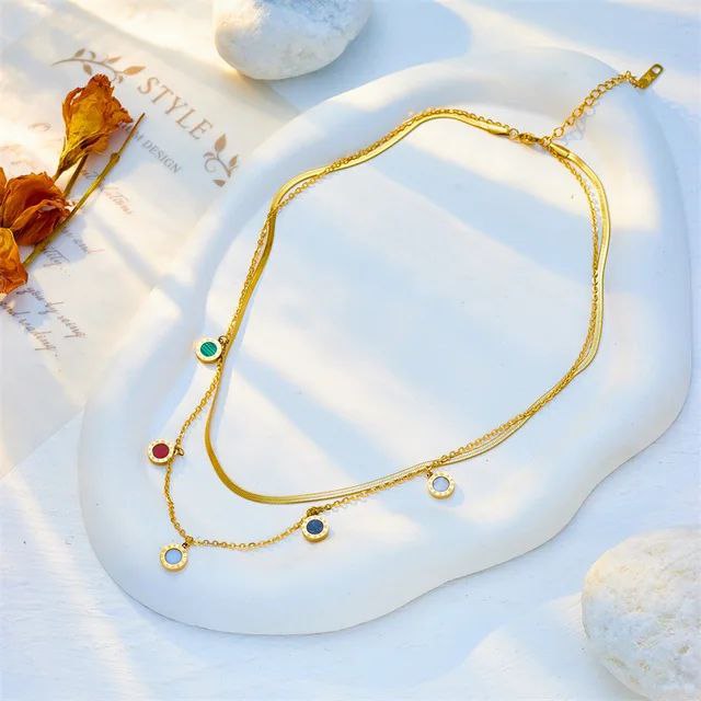 Gold color collet